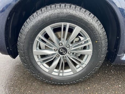 2021 INFINITI QX80 LUXE