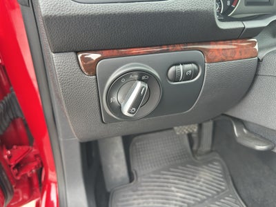 2012 Volkswagen Eos Lux