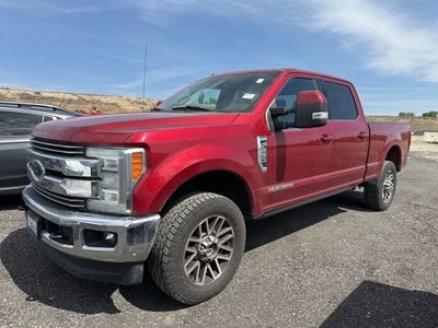 2017 Ford Super Duty F-250 SRW Lariat