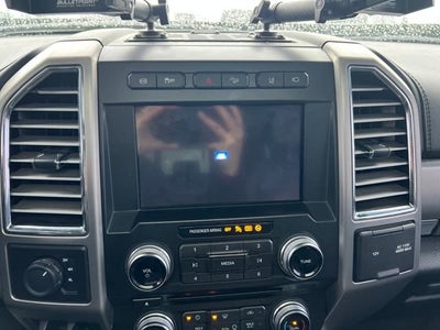 2017 Ford Super Duty F-350 DRW Lariat