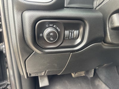 2020 RAM 2500 Laramie Crew Cab 4x4 6'4" Box