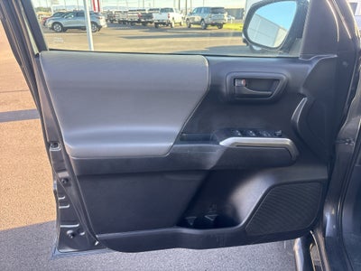 2020 Toyota Tacoma SR5 V6