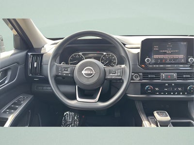 2024 Nissan Pathfinder S
