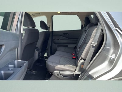 2024 Nissan Pathfinder S