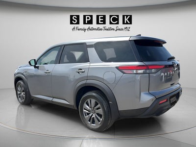 2024 Nissan Pathfinder S