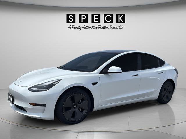 2022 Tesla Model 3 Long Range Dual Motor All-Wheel Drive's photo