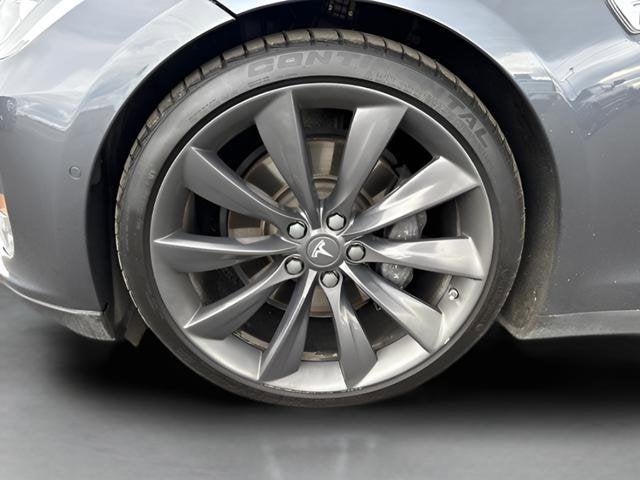 2015 Tesla Model S 85D