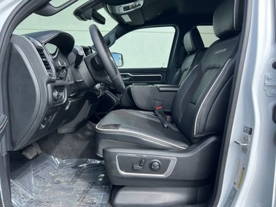 2025 RAM 1500 Laramie Crew Cab 4x4 5'7' Box