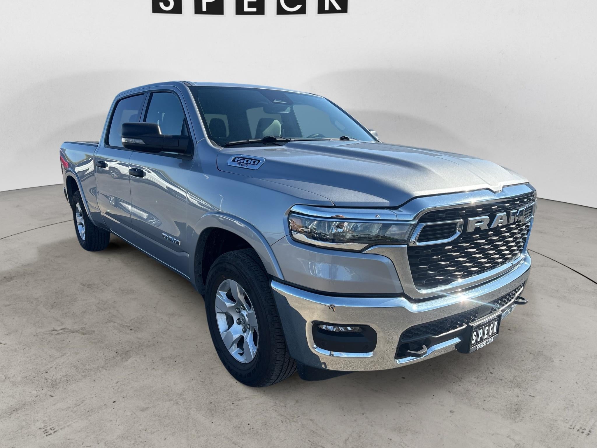 2025 RAM 1500 Big Horn Crew Cab 4x4 6'4' Box