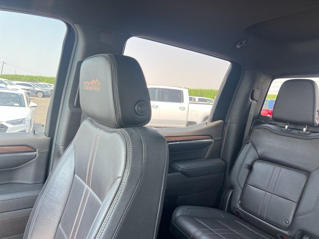 2023 Chevrolet Silverado 1500 4WD Crew Cab Short Bed High Country