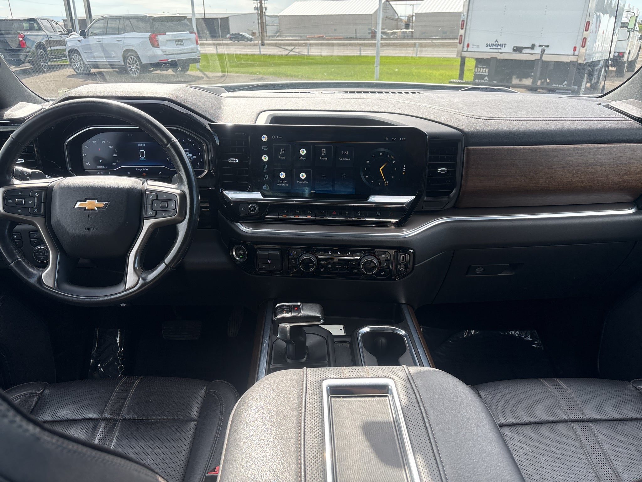 2022 Chevrolet Silverado 1500 4WD Crew Cab Short Bed High Country