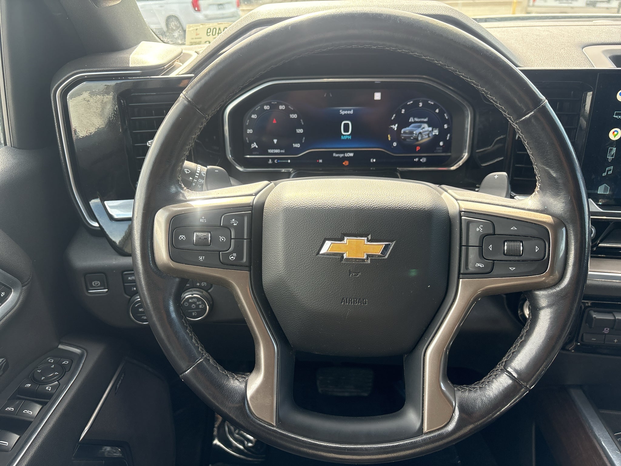 2022 Chevrolet Silverado 1500 4WD Crew Cab Short Bed High Country
