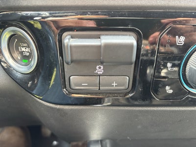 2022 Chevrolet Silverado 1500 4WD Crew Cab Short Bed High Country