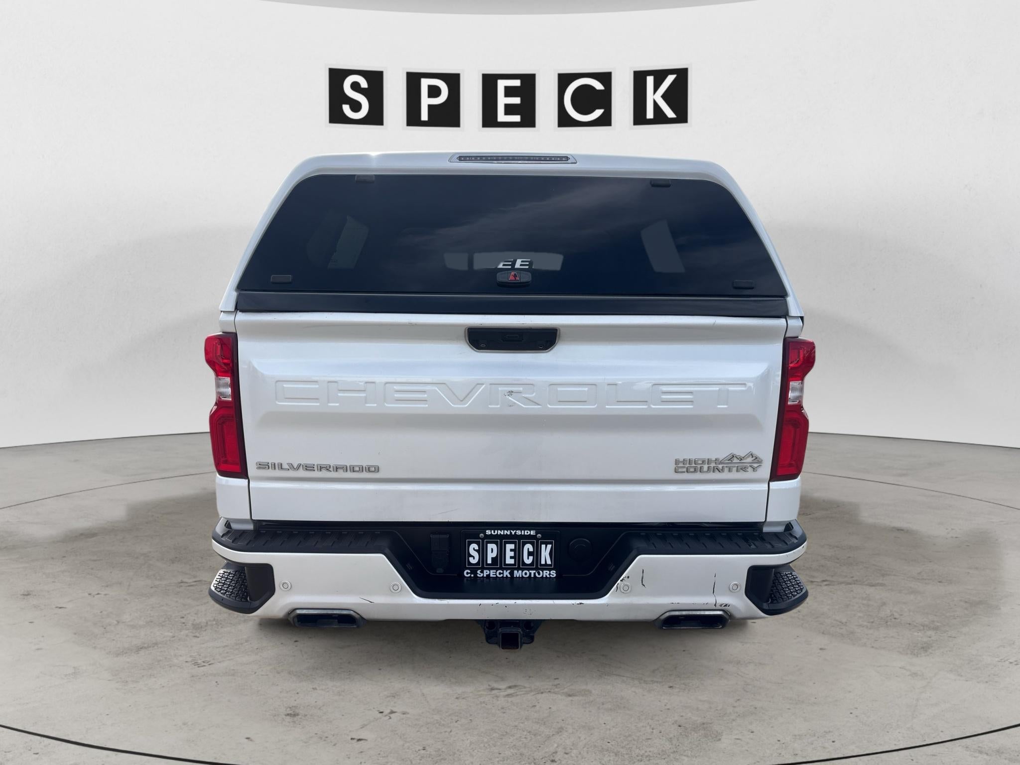 2022 Chevrolet Silverado 1500 4WD Crew Cab Short Bed High Country