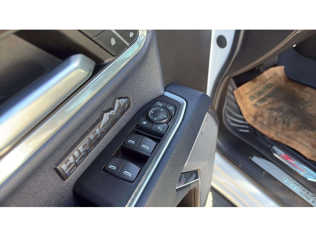 2024 Chevrolet Silverado 1500 4WD Crew Cab Short Bed High Country