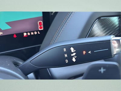 2025 GMC Yukon 4WD AT4