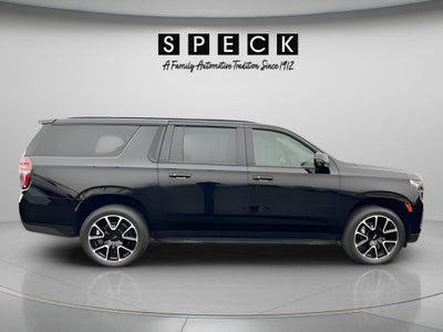 2024 Chevrolet Suburban 4WD RST