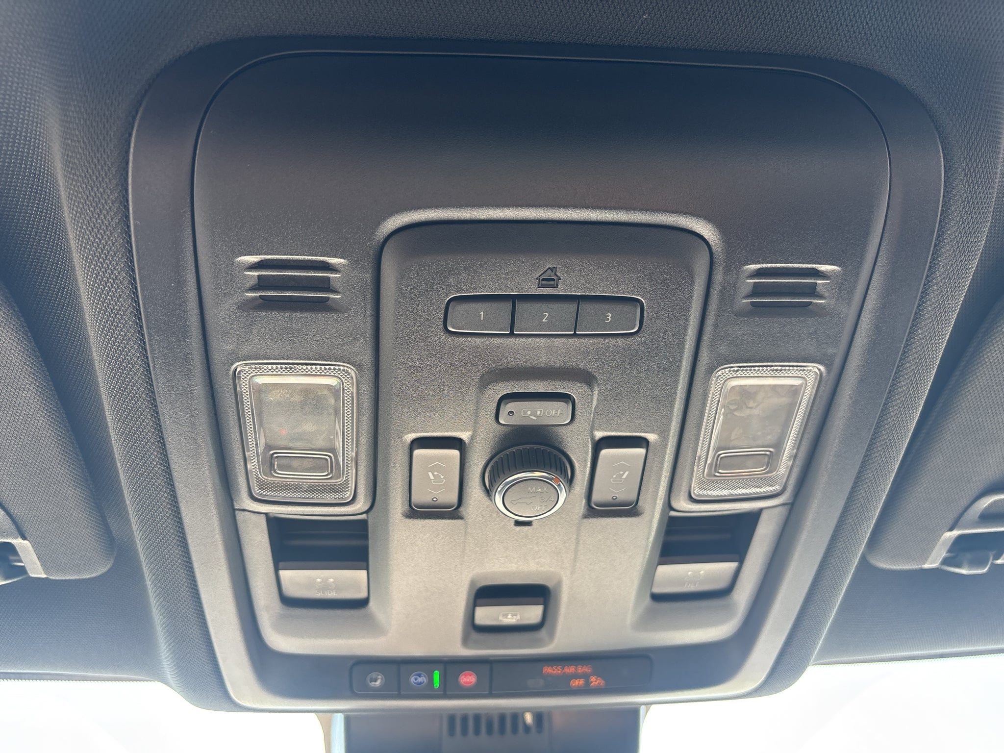 2023 Chevrolet Tahoe 4WD Premier