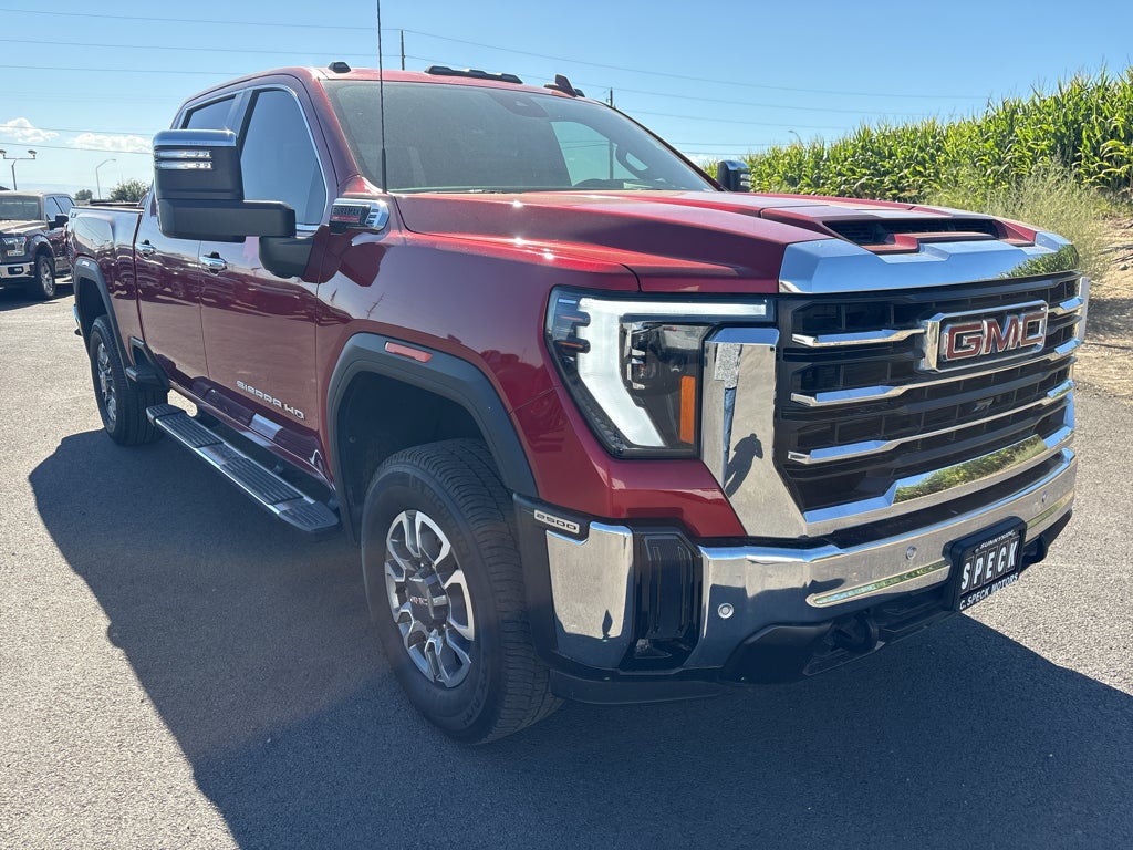 2024 GMC Sierra 2500HD 4WD Crew Cab Standard Bed SLT