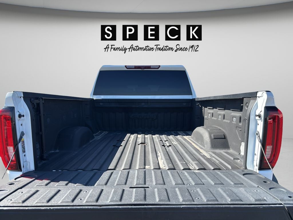 2022 GMC Sierra 2500HD 4WD Crew Cab Standard Bed AT4