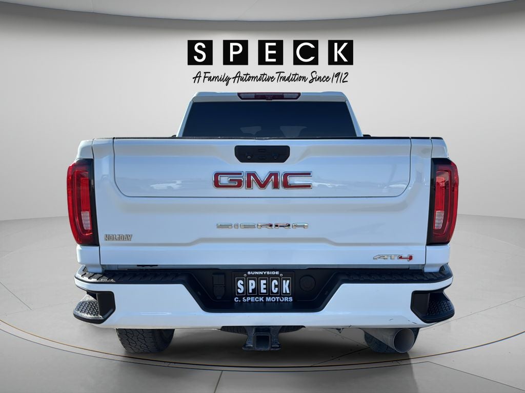 2022 GMC Sierra 2500HD 4WD Crew Cab Standard Bed AT4