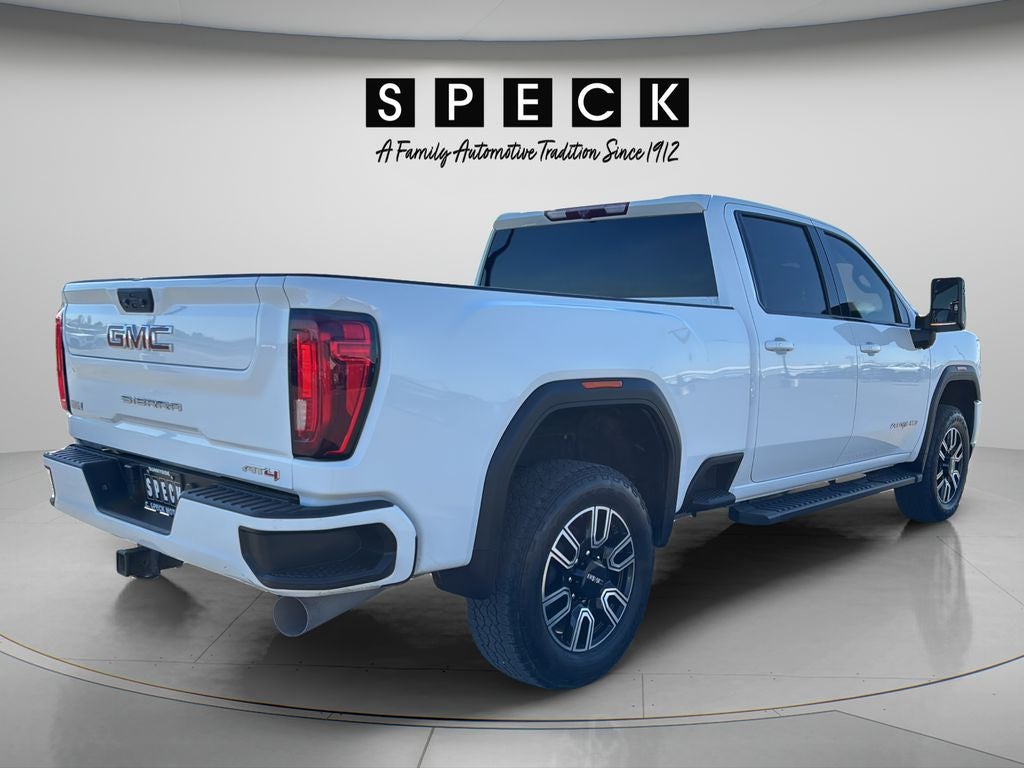 2022 GMC Sierra 2500HD 4WD Crew Cab Standard Bed AT4