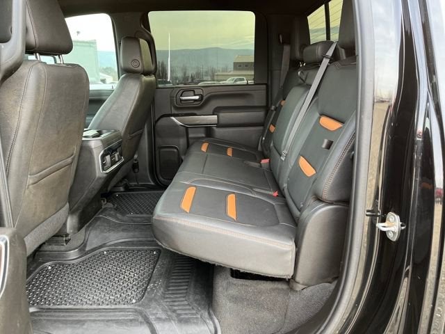 2022 GMC Sierra 2500HD 4WD Crew Cab Standard Bed AT4
