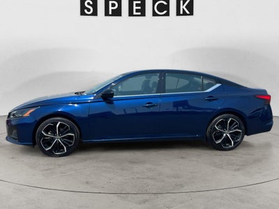 2024 Nissan Altima SR FWD