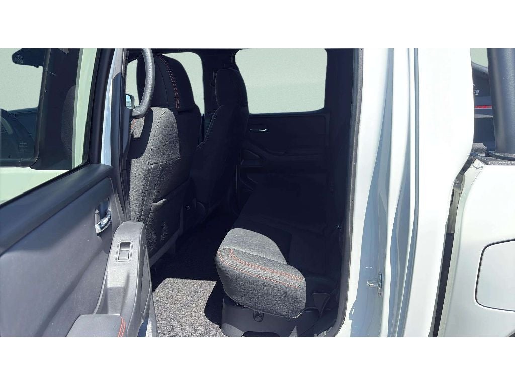 2022 Nissan Frontier Crew Cab PRO-4X 4x4