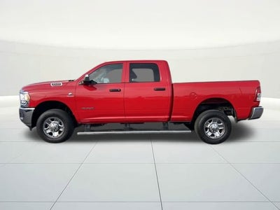 2022 RAM 2500 Tradesman Crew Cab 4x4 6'4' Box