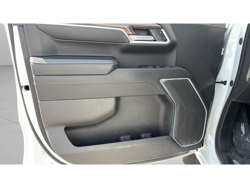 2024 Chevrolet Silverado LT
