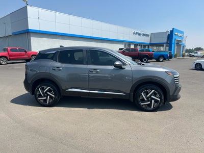 2025 Nissan Kicks SV FWD
