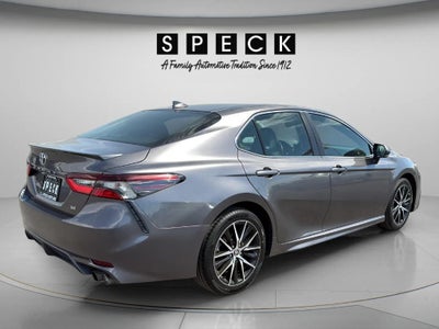 2024 Toyota Camry SE