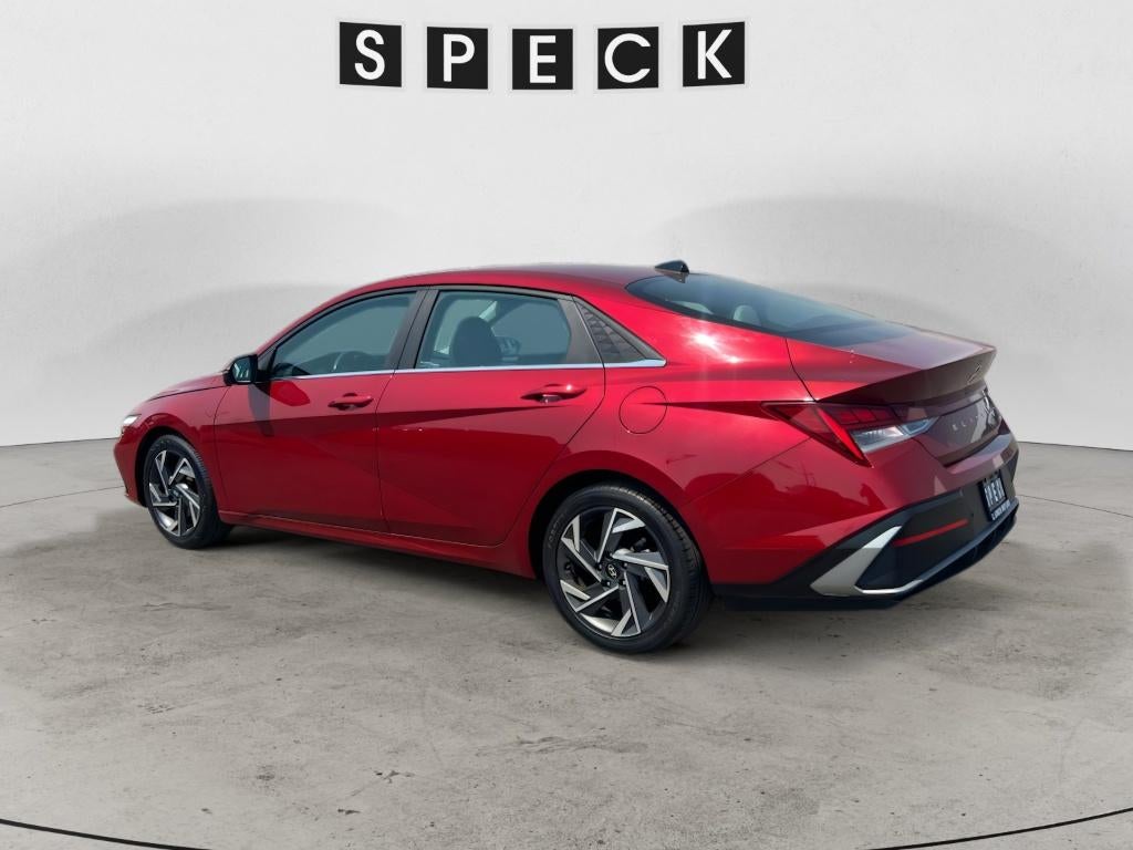 2024 Hyundai Elantra Limited