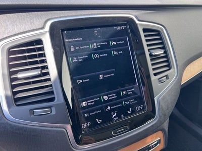 2021 Volvo XC90 T5 Momentum 7 Passenger