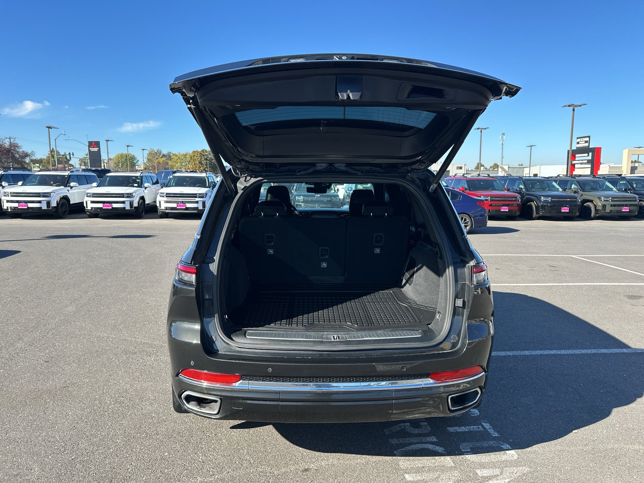 2023 Jeep Grand Cherokee 4xe Overland