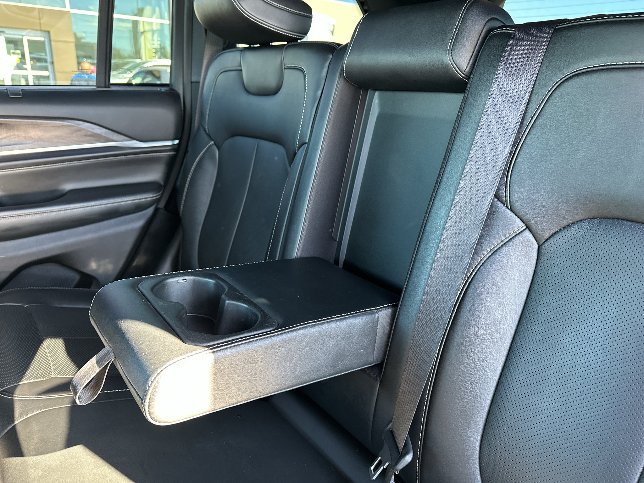 2023 Jeep Grand Cherokee 4xe Overland