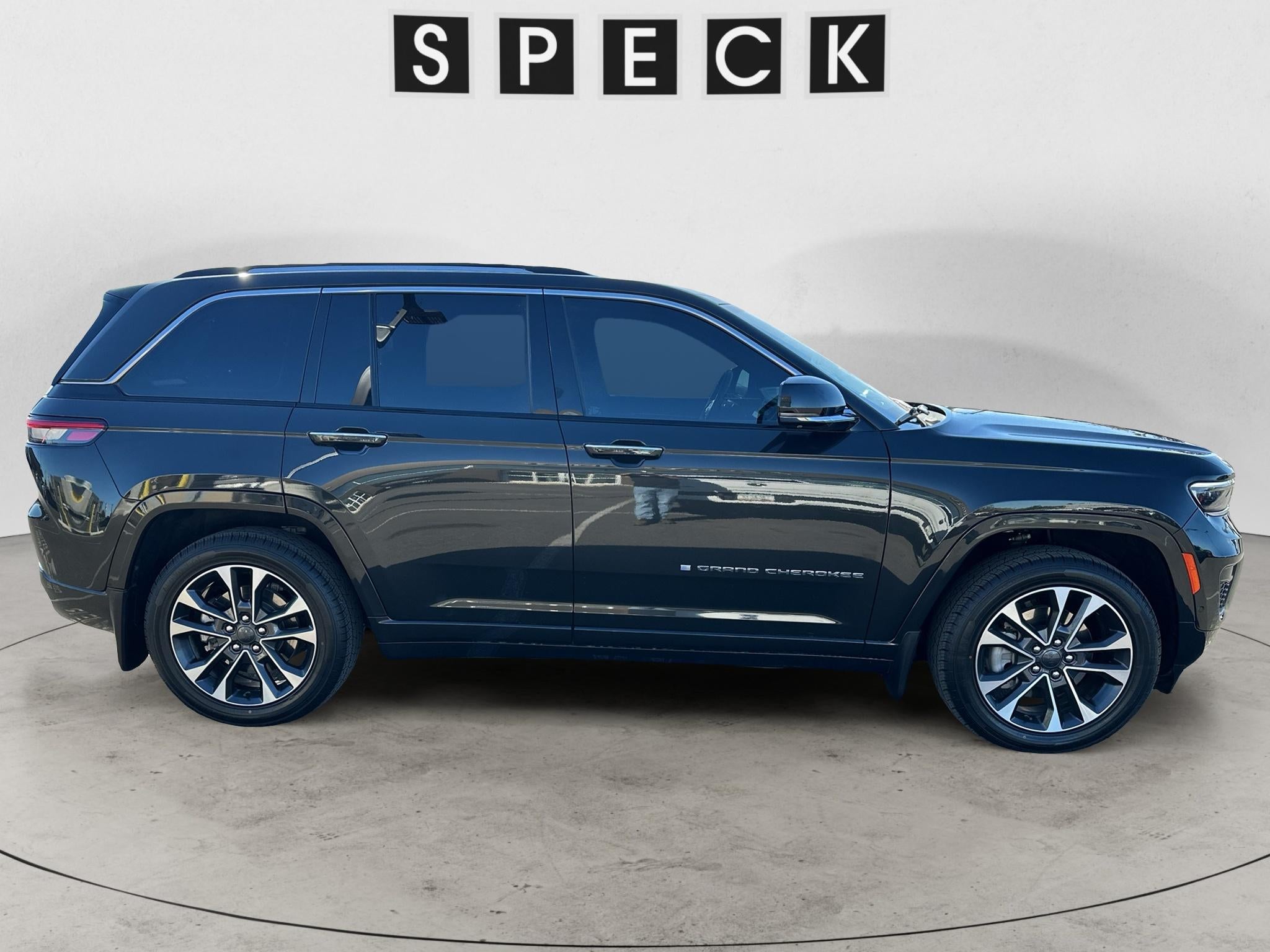 2023 Jeep Grand Cherokee 4xe Overland
