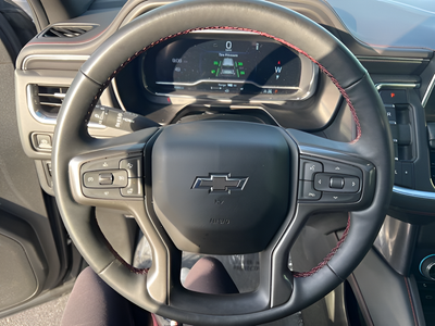 2024 Chevrolet Suburban RST