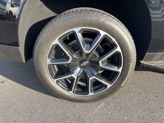 2024 Chevrolet Suburban RST