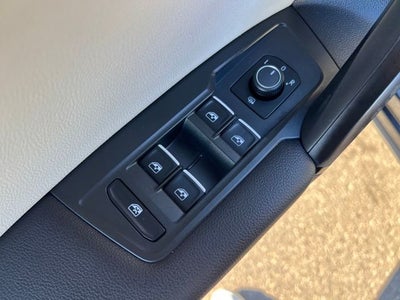 2019 Volkswagen Tiguan 2.0T SE 4Motion