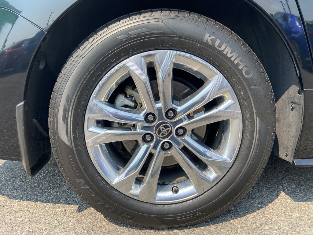 2023 Toyota Sienna Platinum