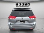2014 Toyota Sienna LE 8 Passenger