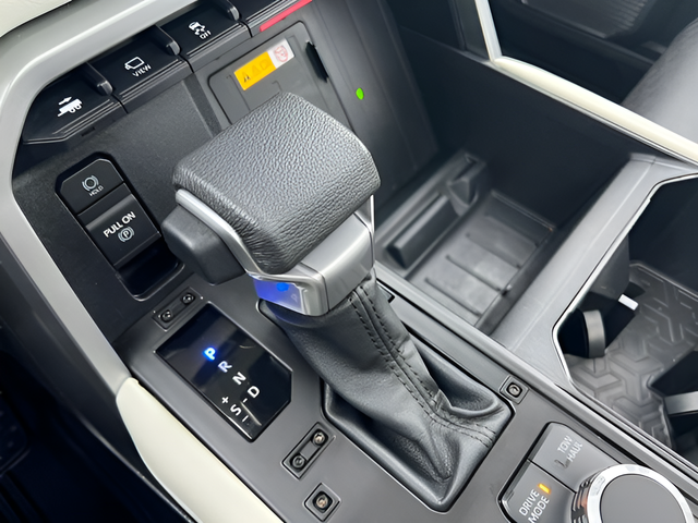 2024 Toyota Sequoia Capstone