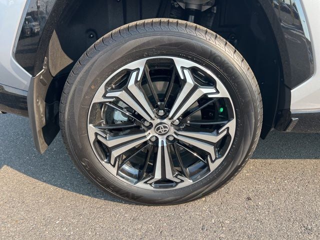 2025 Toyota RAV4 Plug-In Hybrid XSE