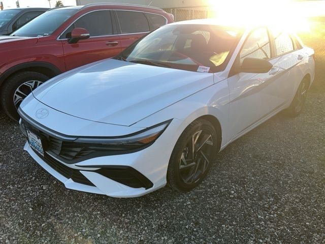 2025 Hyundai Elantra Hybrid SEL Sport