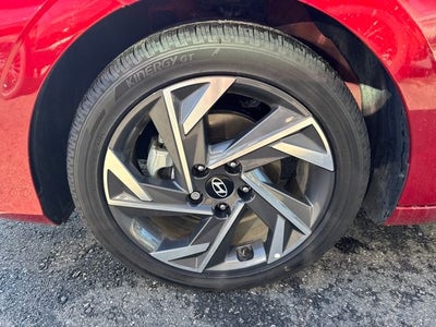 2025 Hyundai Elantra Hybrid Limited