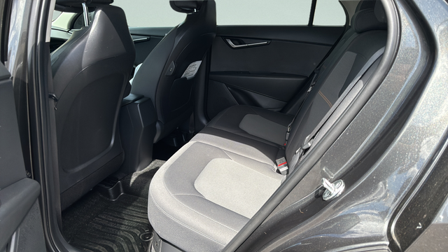 2023 Kia Niro LX