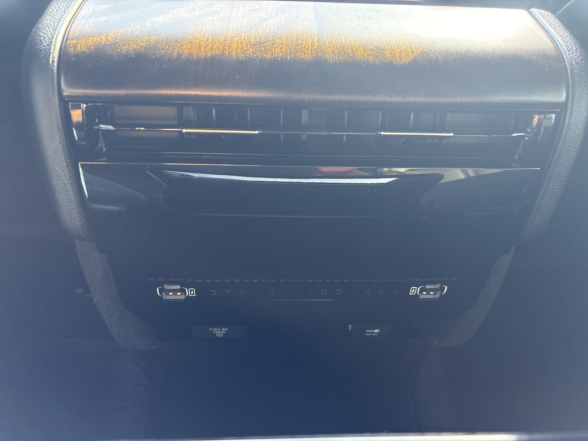 2022 Jeep Grand Wagoneer Series I