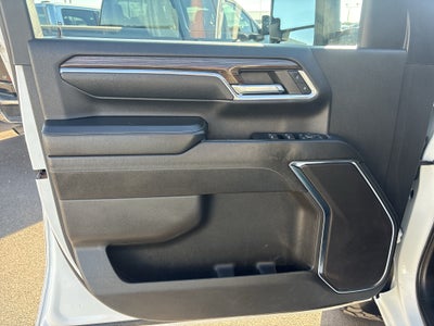 2024 Chevrolet Silverado LT